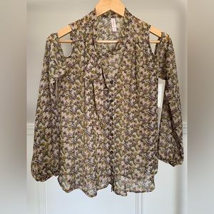 xhilaration Floral Print Cold Shoulder Long Sleeve Blouse Size XS